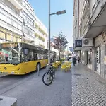 아파트 Casa De Moscavide 19 *